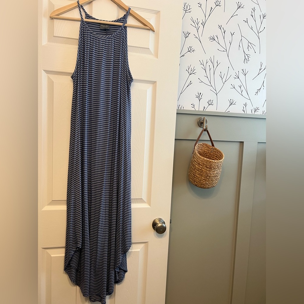 Olivia Rae Striped Maxi Dress Size Medium